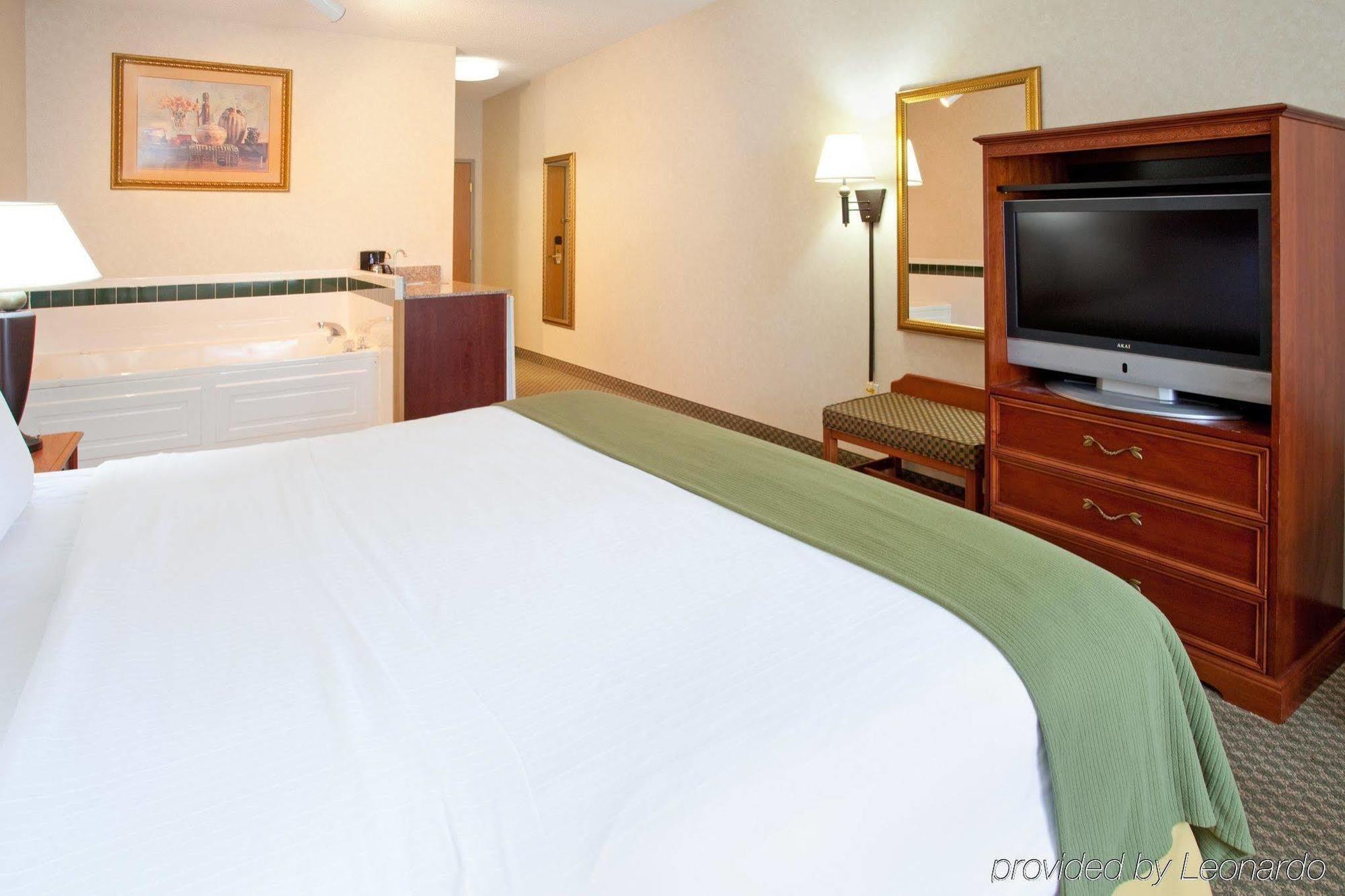 Holiday Inn Express Hotel & Suites Elkhart-South, An Ihg Hotel Quarto foto
